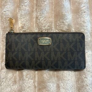 Michael Kors Zip Wallet in Signature Brown Canvas